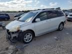 2004 Toyota Sienna XLE