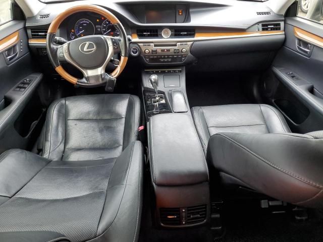 2015 Lexus ES 300H