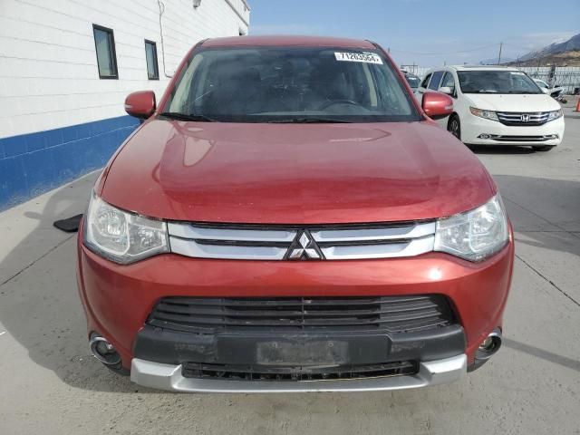 2015 Mitsubishi Outlander SE