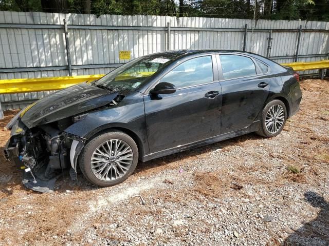 2023 KIA Forte GT Line