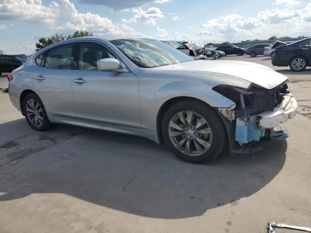 2013 Infiniti M37