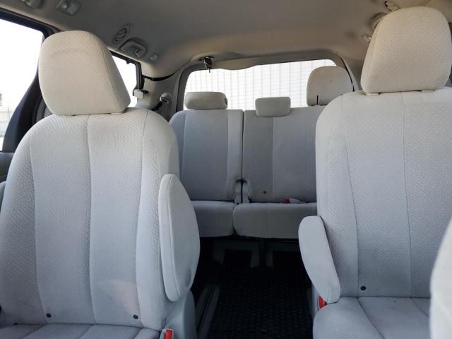 2012 Toyota Sienna LE