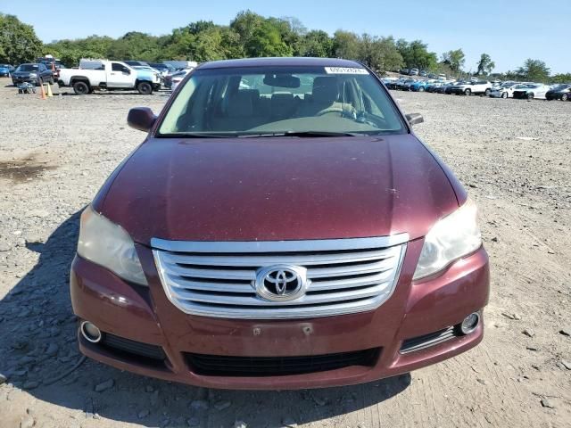 2010 Toyota Avalon XL