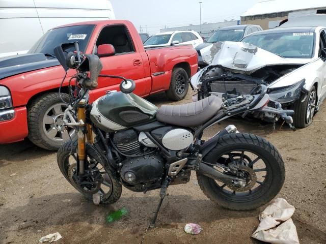 2024 Triumph 2024 Triumph Motorcycle Scrambler 400 X