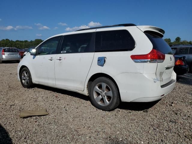 2012 Toyota Sienna LE