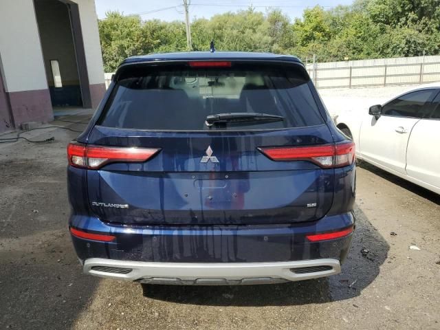 2023 Mitsubishi Outlander SE