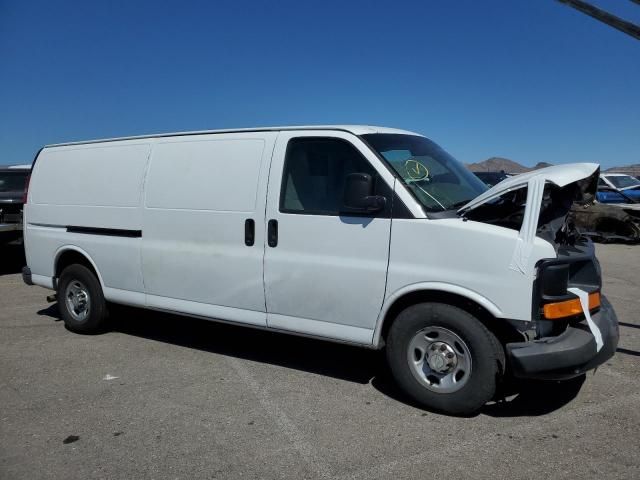 2015 Chevrolet Express G2500