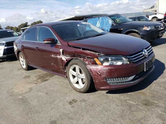 2013 Volkswagen Passat SE