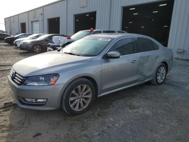 2013 Volkswagen Passat SEL