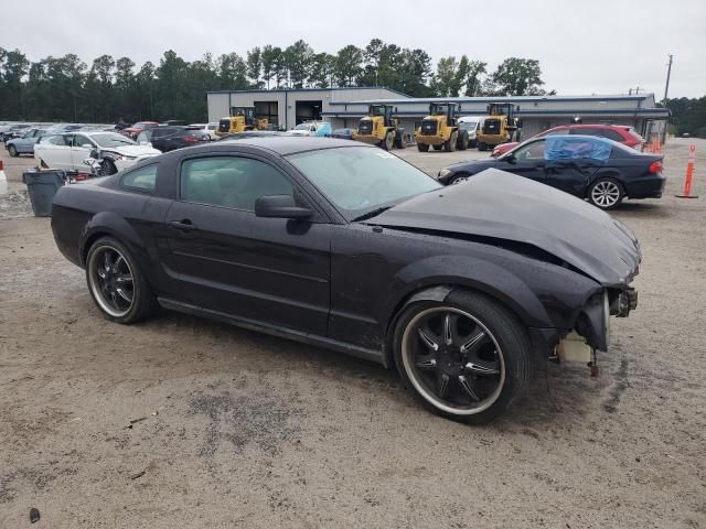 2005 Ford Mustang