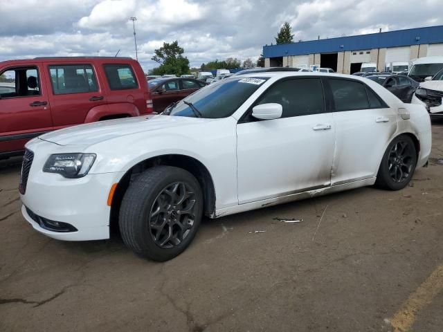 2018 Chrysler 300 S