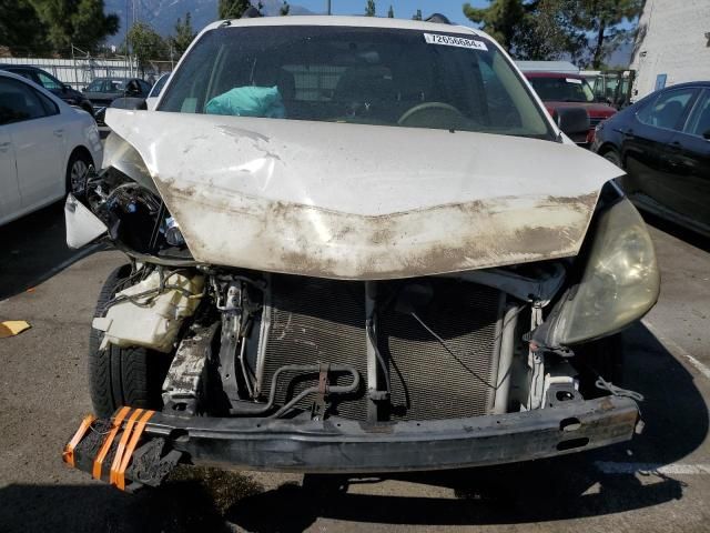 2007 Toyota Sienna CE