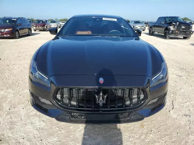 2023 Maserati Quattroporte Trofeo