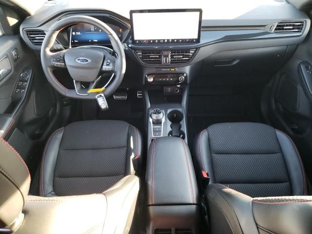 2024 Ford Escape ST Line Select