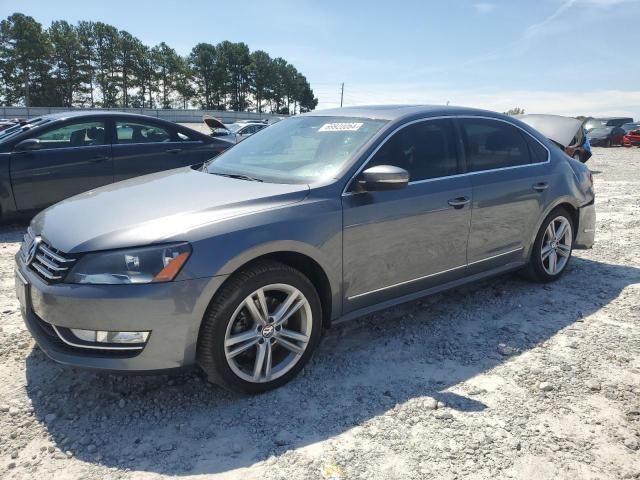 2013 Volkswagen Passat SEL