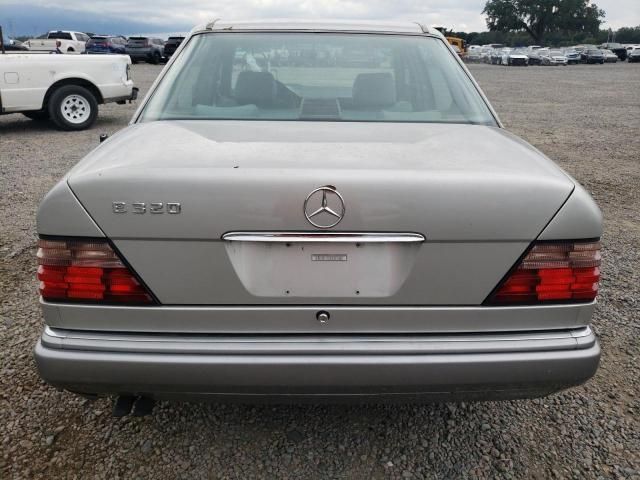 1994 Mercedes-Benz E 320