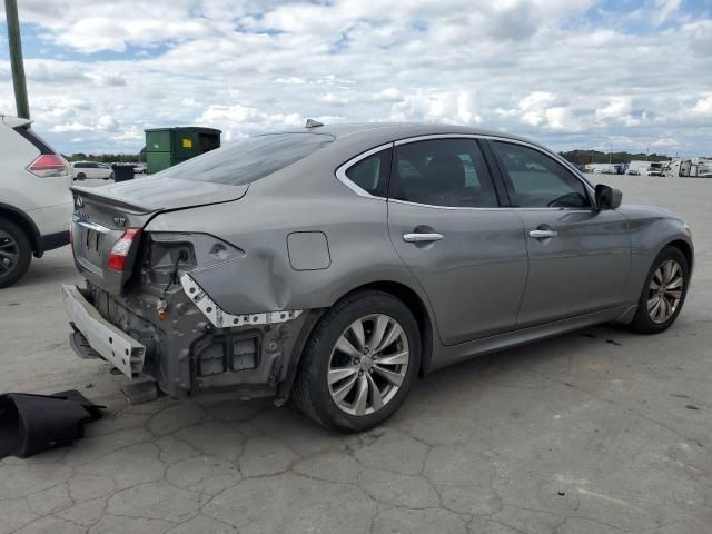 2012 Infiniti M37