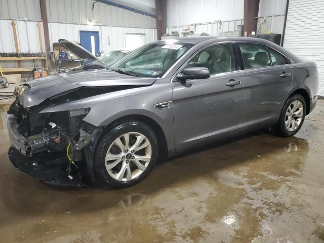 2011 Ford Taurus SEL