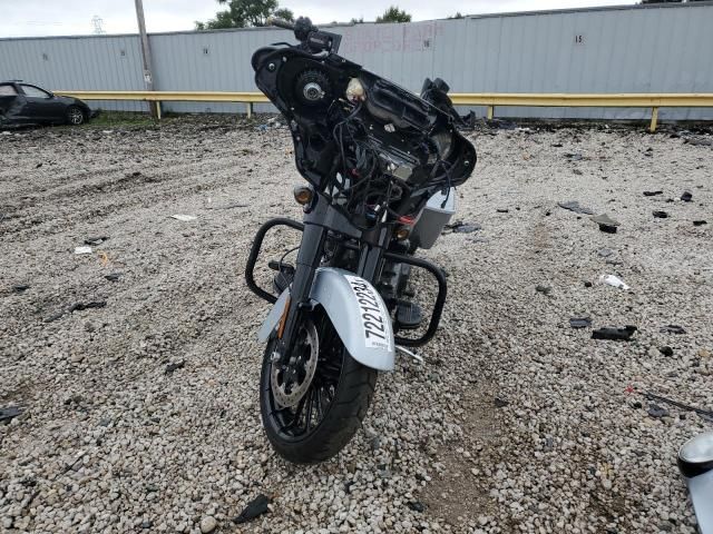 2019 Harley-Davidson Flhxs