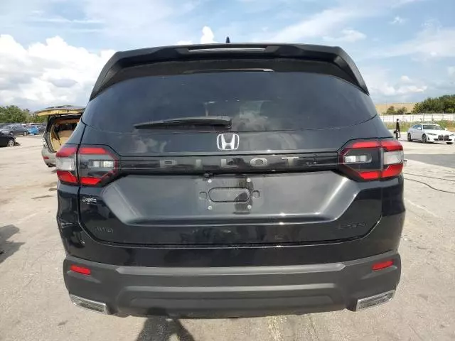 2023 Honda Pilot Sport