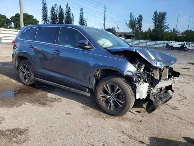 2019 Toyota Highlander LE