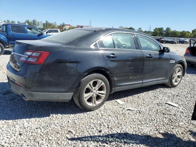 2015 Ford Taurus SE