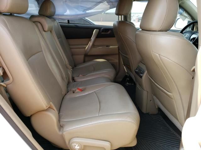 2011 Toyota Highlander Base