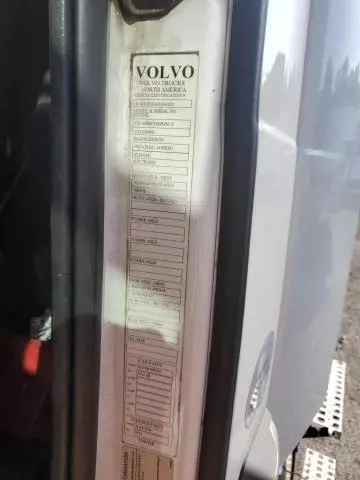 2016 Volvo VN VNM