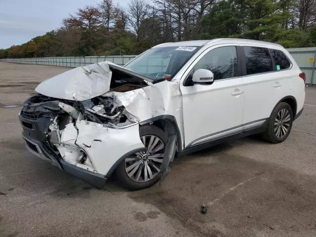 2019 Mitsubishi Outlander SE