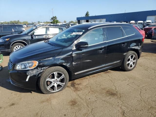 2015 Volvo XC60 T6 Platinum