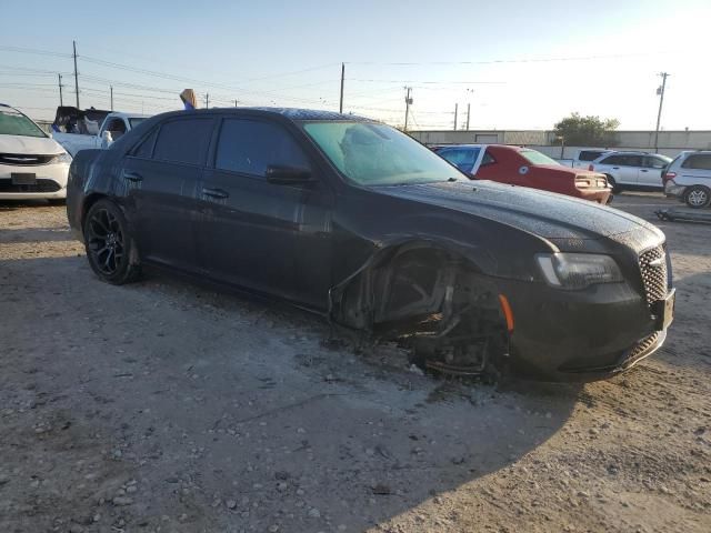 2019 Chrysler 300 Touring