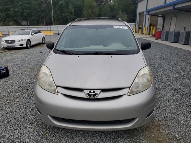 2007 Toyota Sienna CE