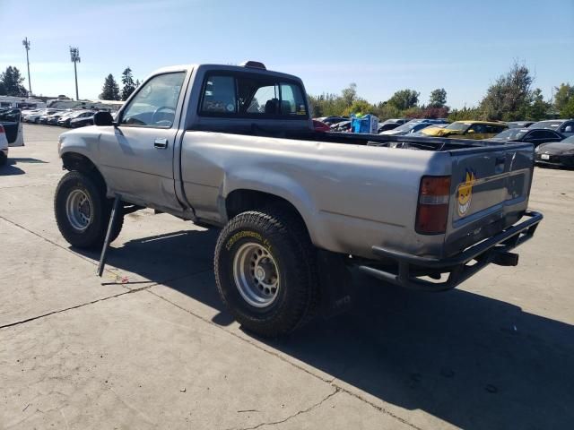 1995 Toyota Pickup 1/2 TON Short Wheelbase DX