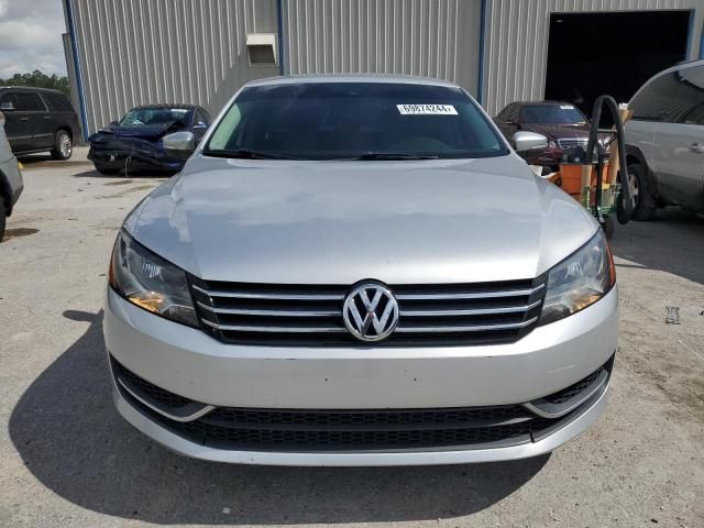 2015 Volkswagen Passat S