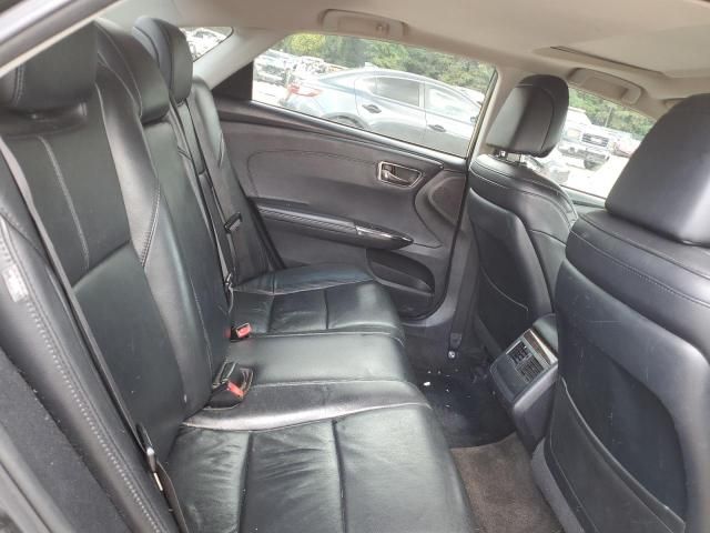 2013 Toyota Avalon Base