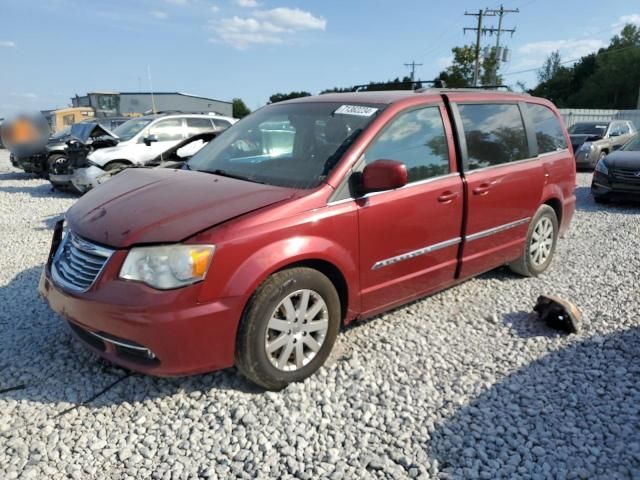 2013 Chrysler Town & Country Touring