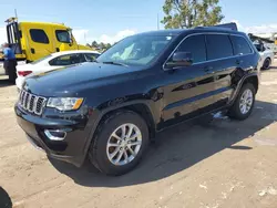 Carros salvage para piezas a la venta en subasta: 2021 Jeep Grand Cherokee Laredo