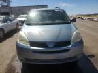 2005 Toyota Sienna XLE