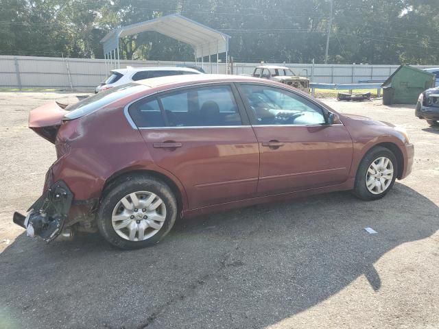 2010 Nissan Altima Base