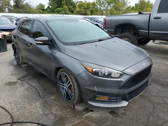 2017 Ford Focus ST