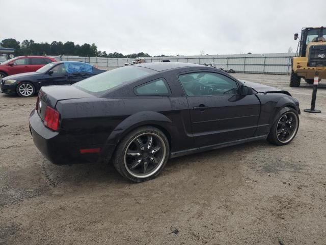 2005 Ford Mustang