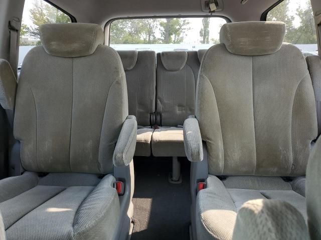 2008 KIA Sedona EX