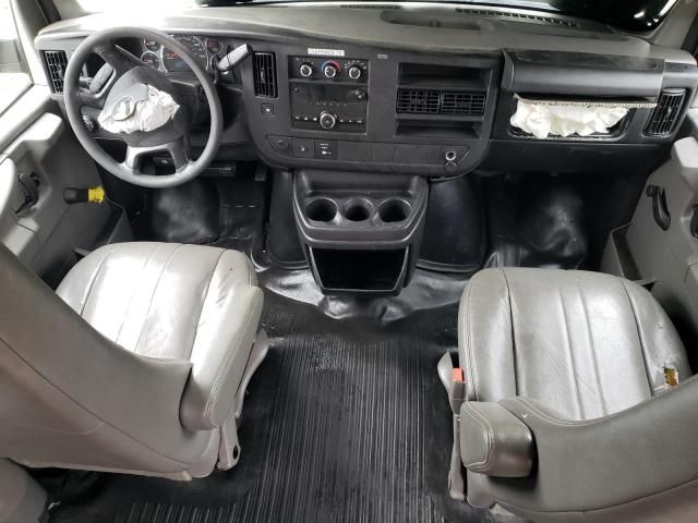 2011 Chevrolet Express G2500