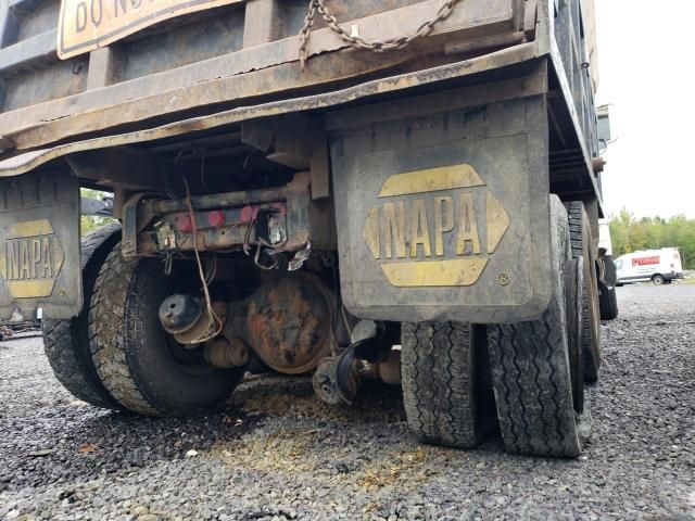 1986 Ford L-SERIES LT8000