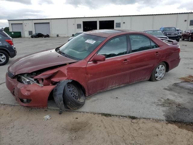 2005 Toyota Camry LE