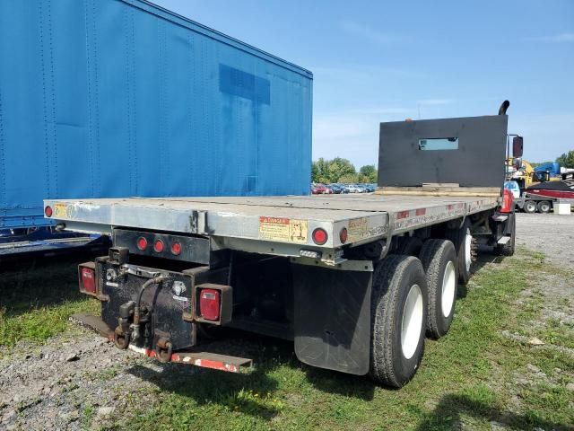 2014 Freightliner 114SD