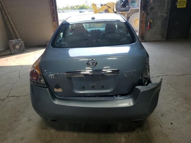 2010 Nissan Altima Base