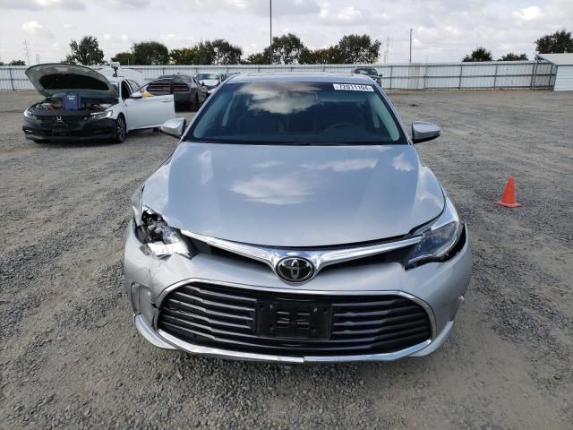 2018 Toyota Avalon XLE