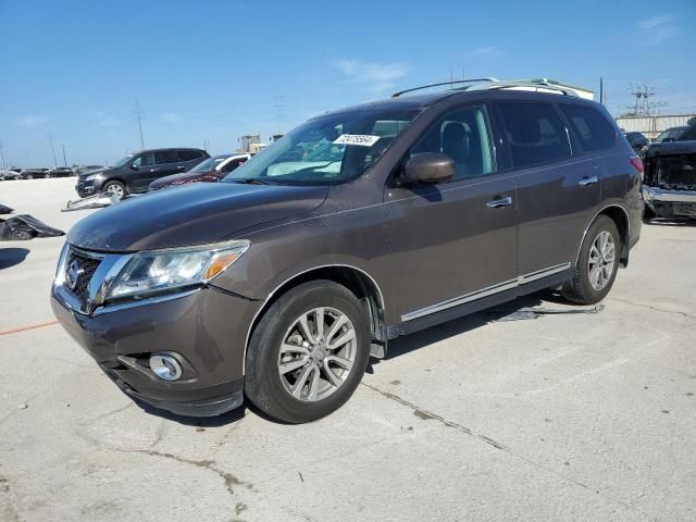 2015 Nissan Pathfinder S