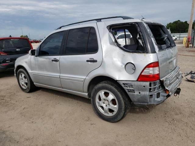 2002 Mercedes-Benz ML 320